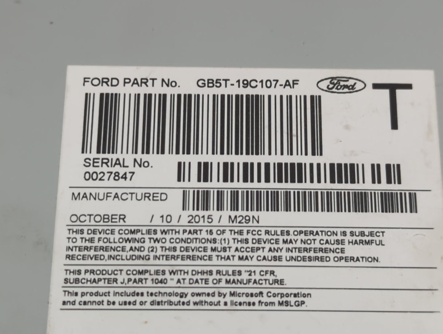 2016-2017 Ford Explorer Radio AM FM Cd Player Receiver Replacement P/N:GB5T-19C107-AF Fits Fits 2016 2017 OEM Used Auto Part