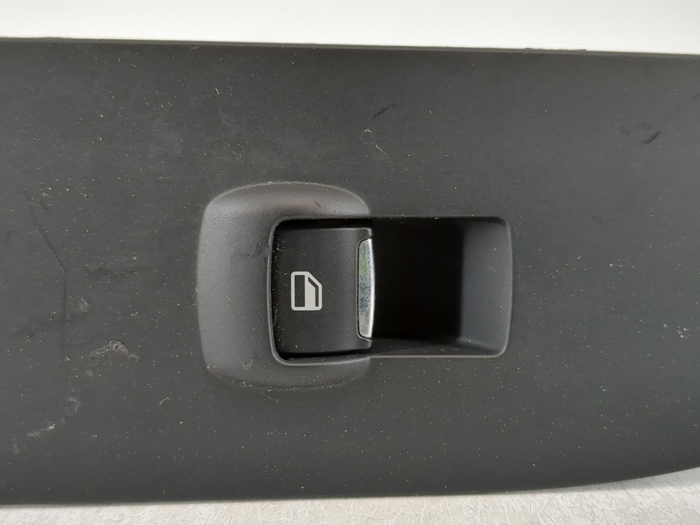2016 Ford Explorer Passenger Right Power Window Switch - Oemusedautoparts1.com