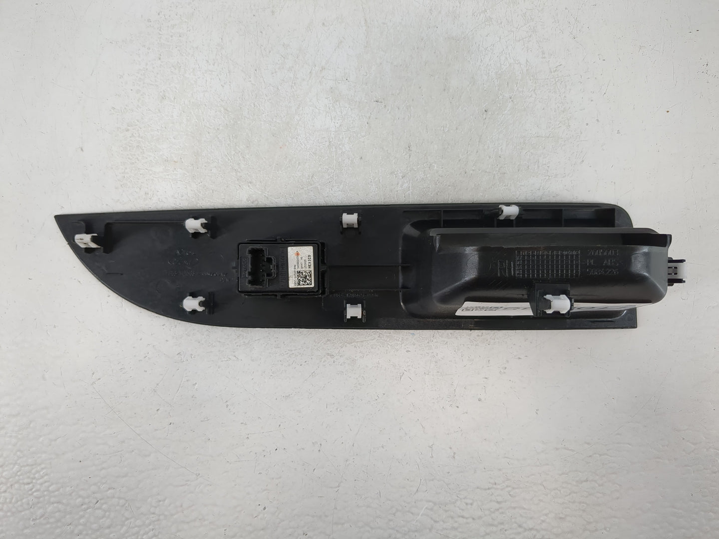 2016 Ford Explorer Passenger Right Power Window Switch - Oemusedautoparts1.com