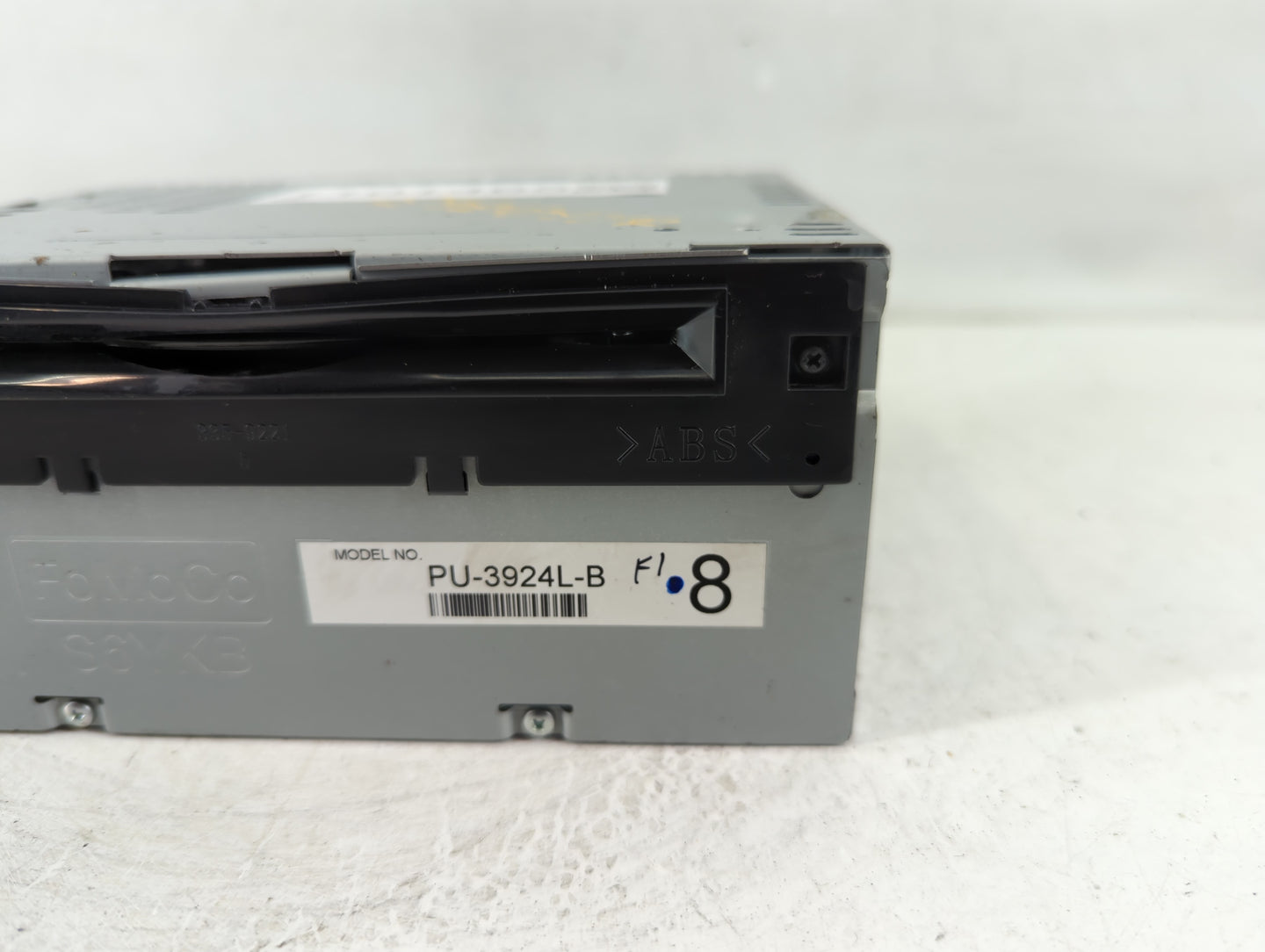 2016-2017 Ford Explorer Radio AM FM Cd Player Receiver Replacement P/N:GB5T-19C107-KB Fits Fits 2016 2017 OEM Used Auto Part