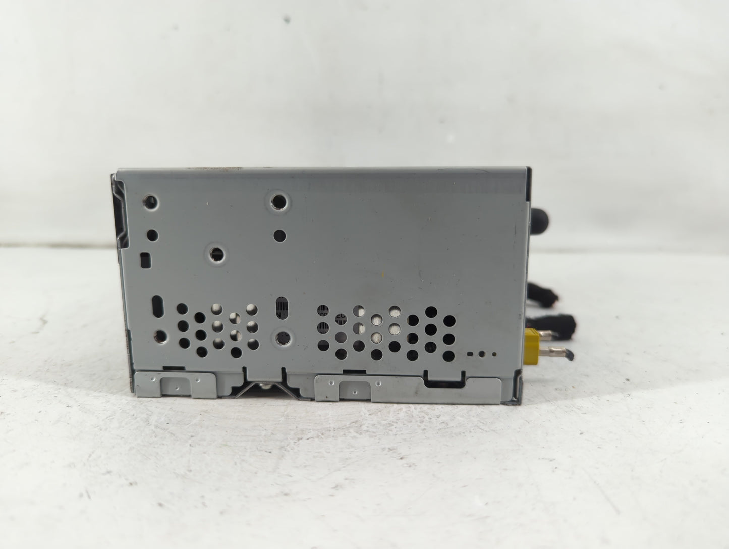 2016-2017 Ford Explorer Radio AM FM Cd Player Receiver Replacement P/N:GB5T-19C107-KB Fits Fits 2016 2017 OEM Used Auto Part
