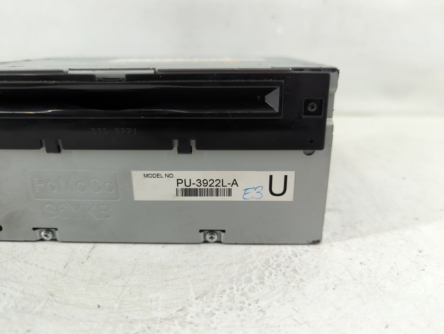 2016-2017 Ford Explorer Radio AM FM Cd Player Receiver Replacement P/N:GB5T-19C107-BF Fits Fits 2016 2017 OEM Used Auto Part