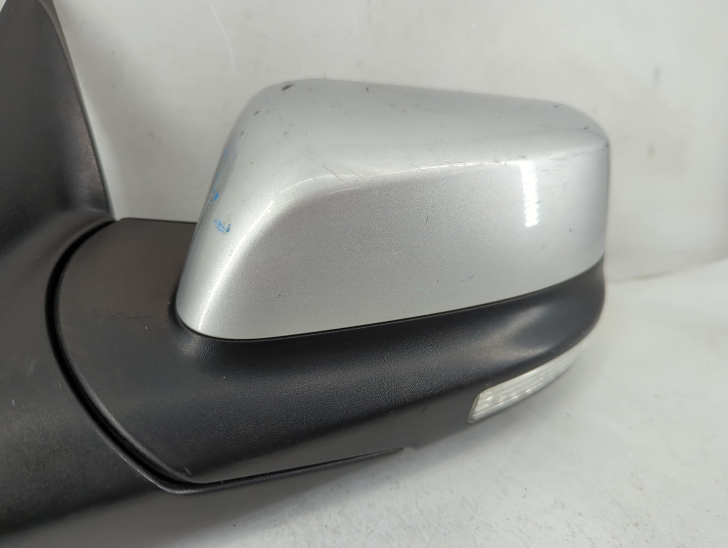 2016-2018 Ford Explorer Driver Side View Mirror - Left Door Mirror OEM Used - Oemusedautoparts1.com