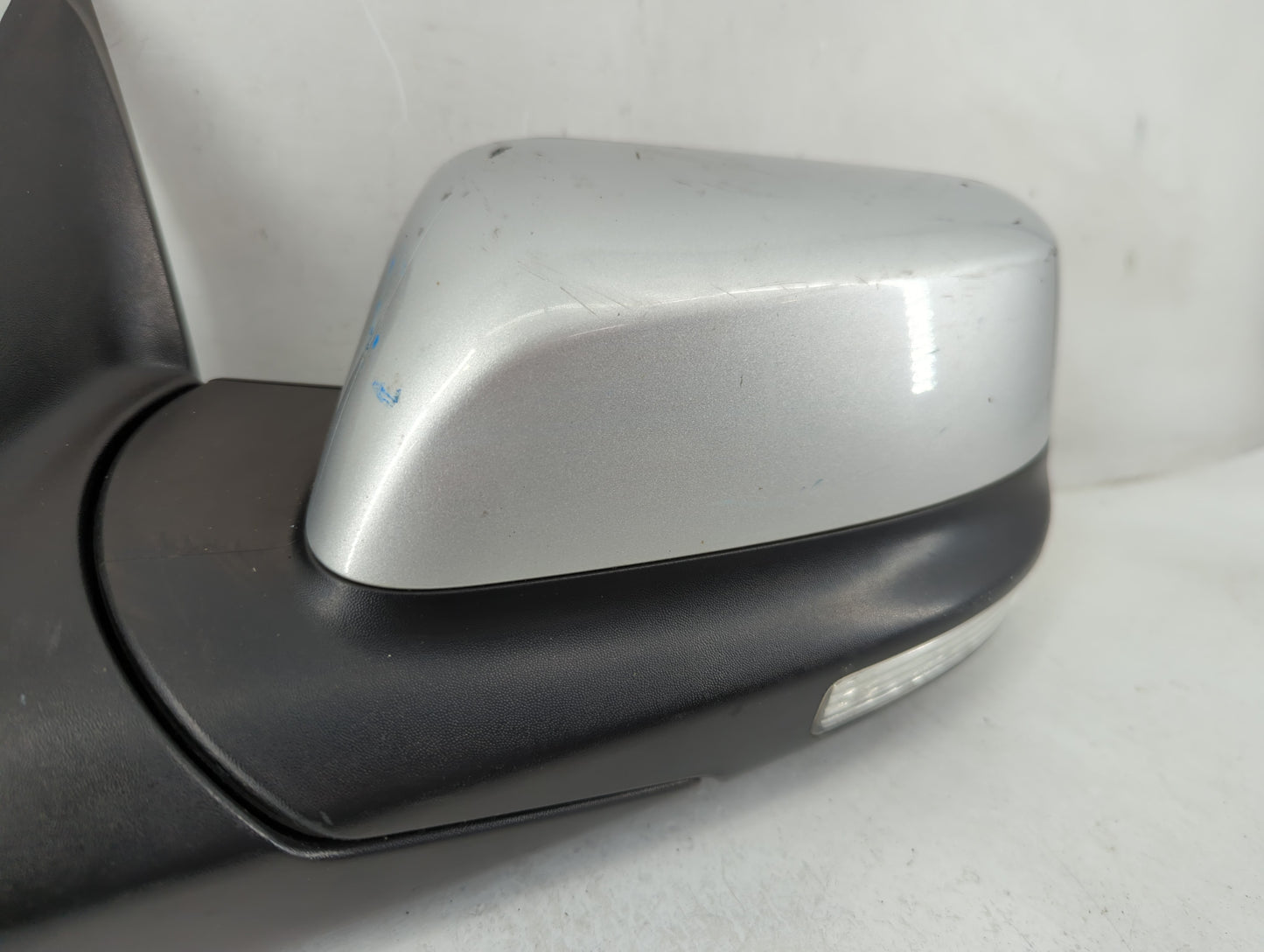 2016-2018 Ford Explorer Driver Side View Mirror - Left Door Mirror OEM Used - Oemusedautoparts1.com