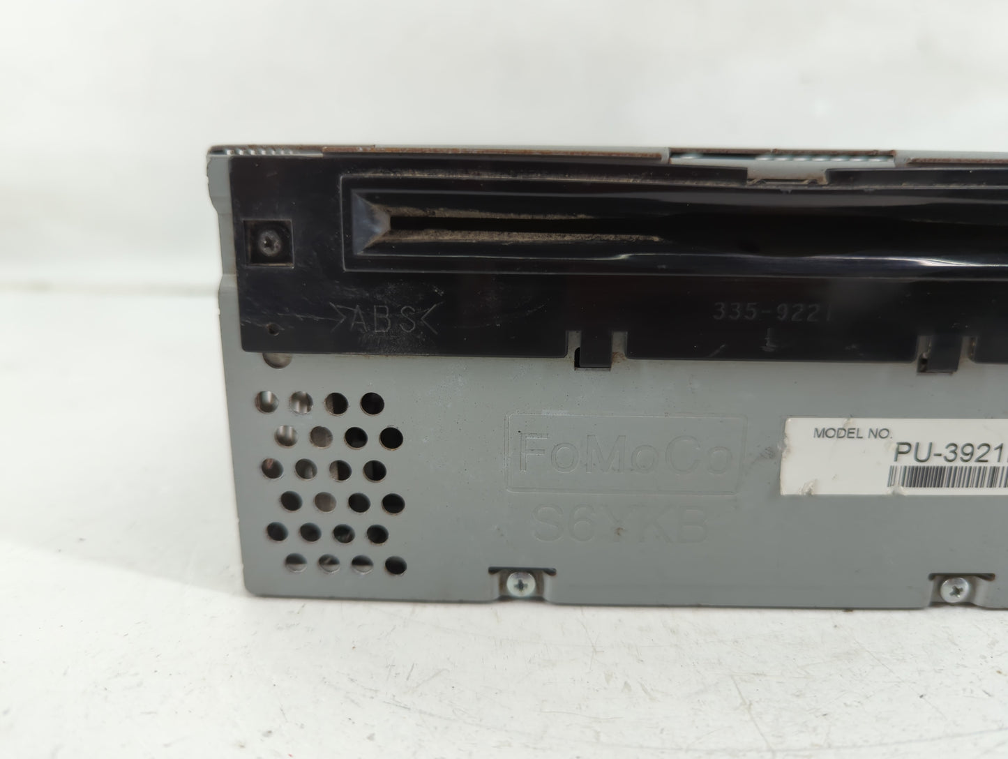 2016-2017 Ford Explorer Radio AM FM Cd Player Receiver Replacement P/N:GB5T-19C107-AF Fits Fits 2016 2017 OEM Used Auto Part