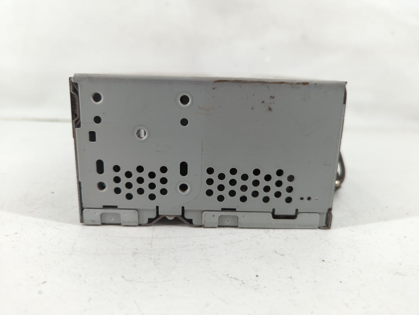 2016-2017 Ford Explorer Radio AM FM Cd Player Receiver Replacement P/N:GB5T-19C107-AF Fits Fits 2016 2017 OEM Used Auto Part