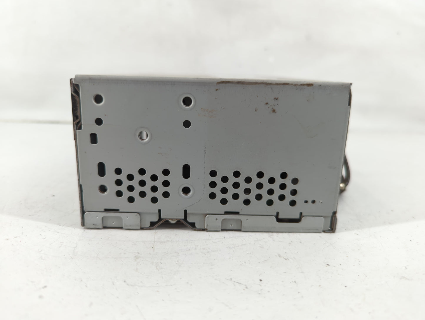 2016-2017 Ford Explorer Radio AM FM Cd Player Receiver Replacement P/N:GB5T-19C107-AF Fits Fits 2016 2017 OEM Used Auto Part