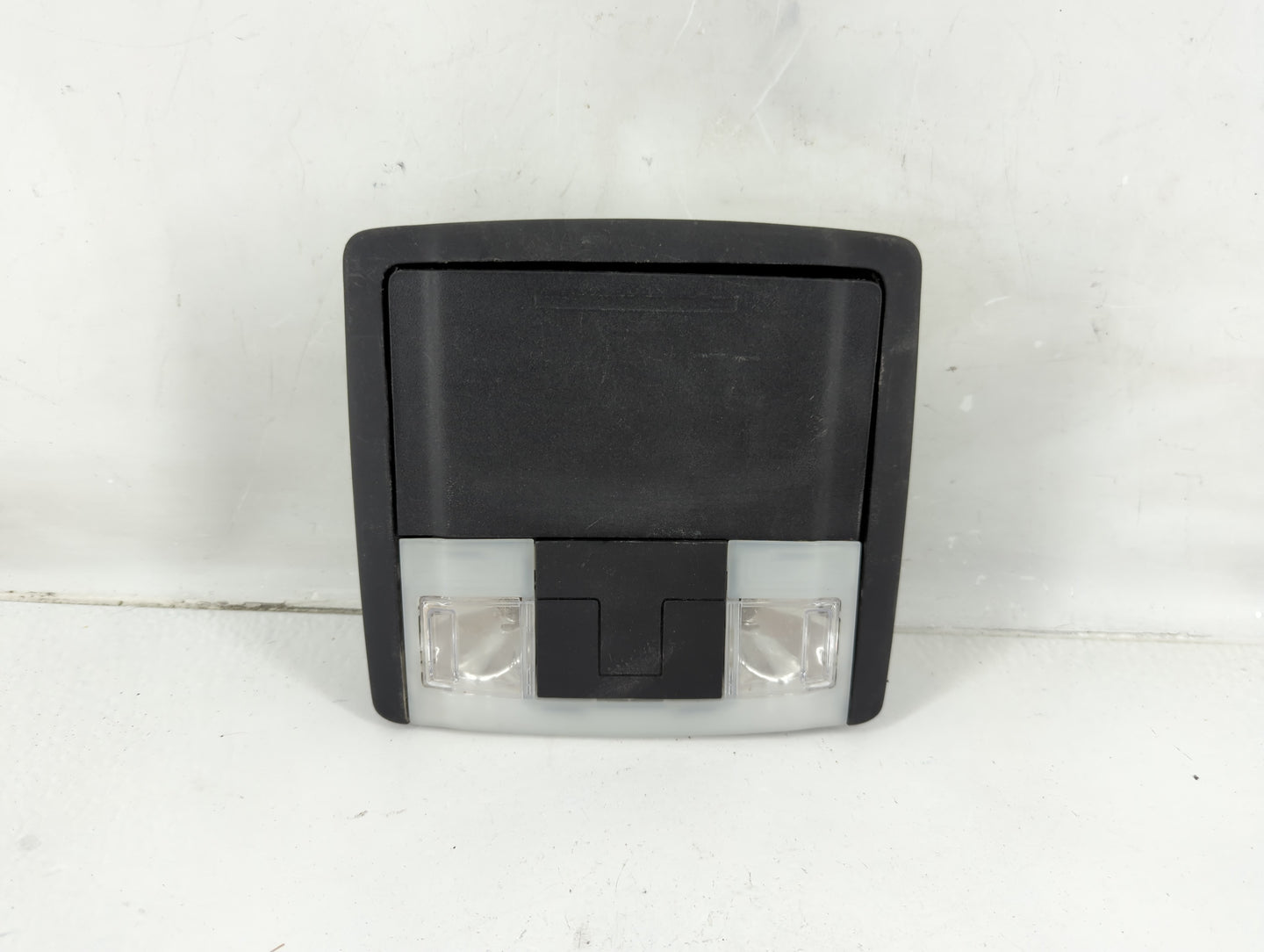2016 Ford Explorer Overhead Roof Console - Oemusedautoparts1.com