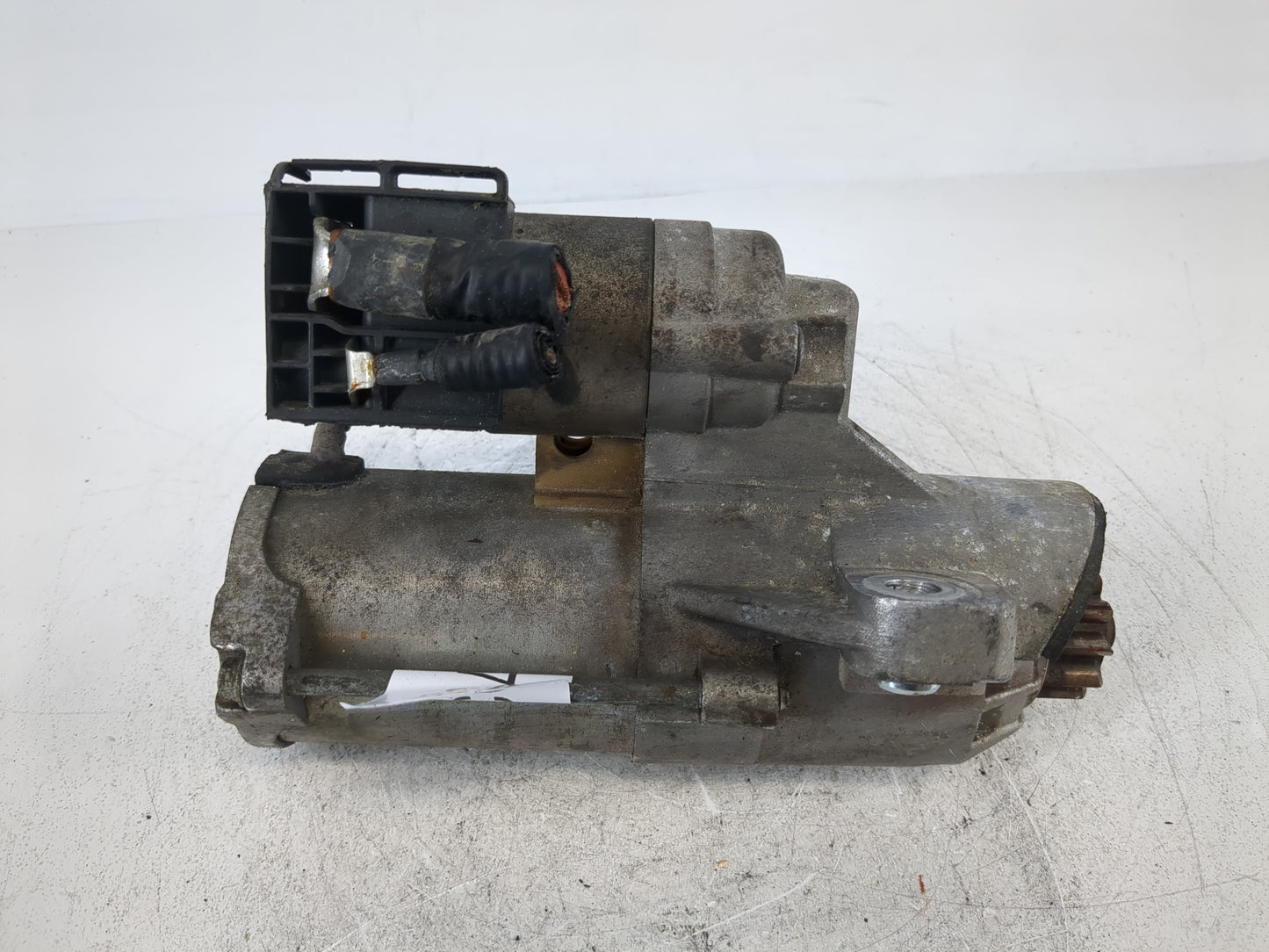 2011-2019 Ford Explorer Car Starter Motor Solenoid OEM P/N:HD9T-11000-BA Fits OEM Used Auto Parts - Oemusedautoparts1.com