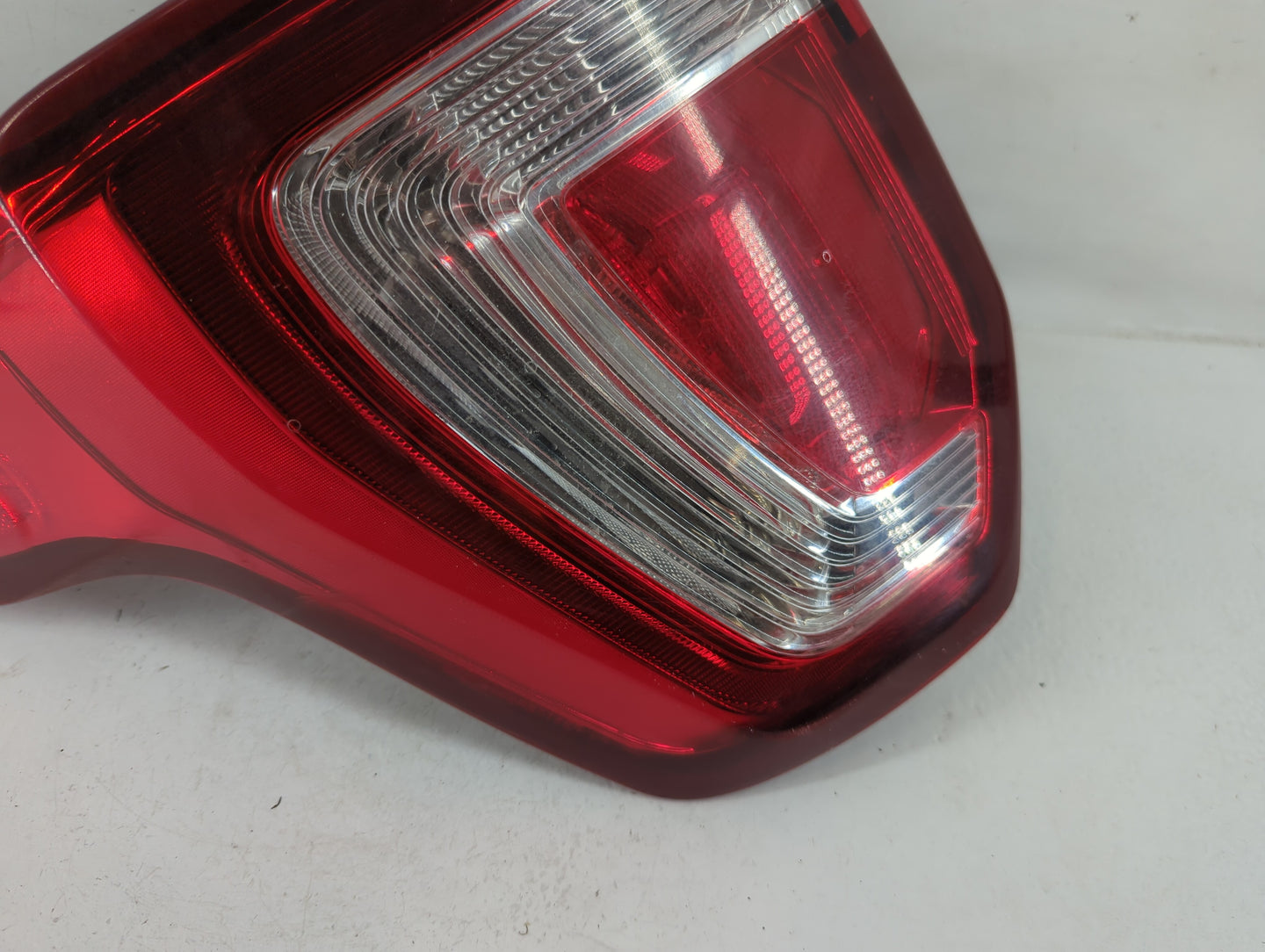 2016 Ford Explorer Tail Light Assembly Driver Left OEM P/N:FB53-13B505-A Fits OEM Used Auto Parts - Oemusedautoparts1.com