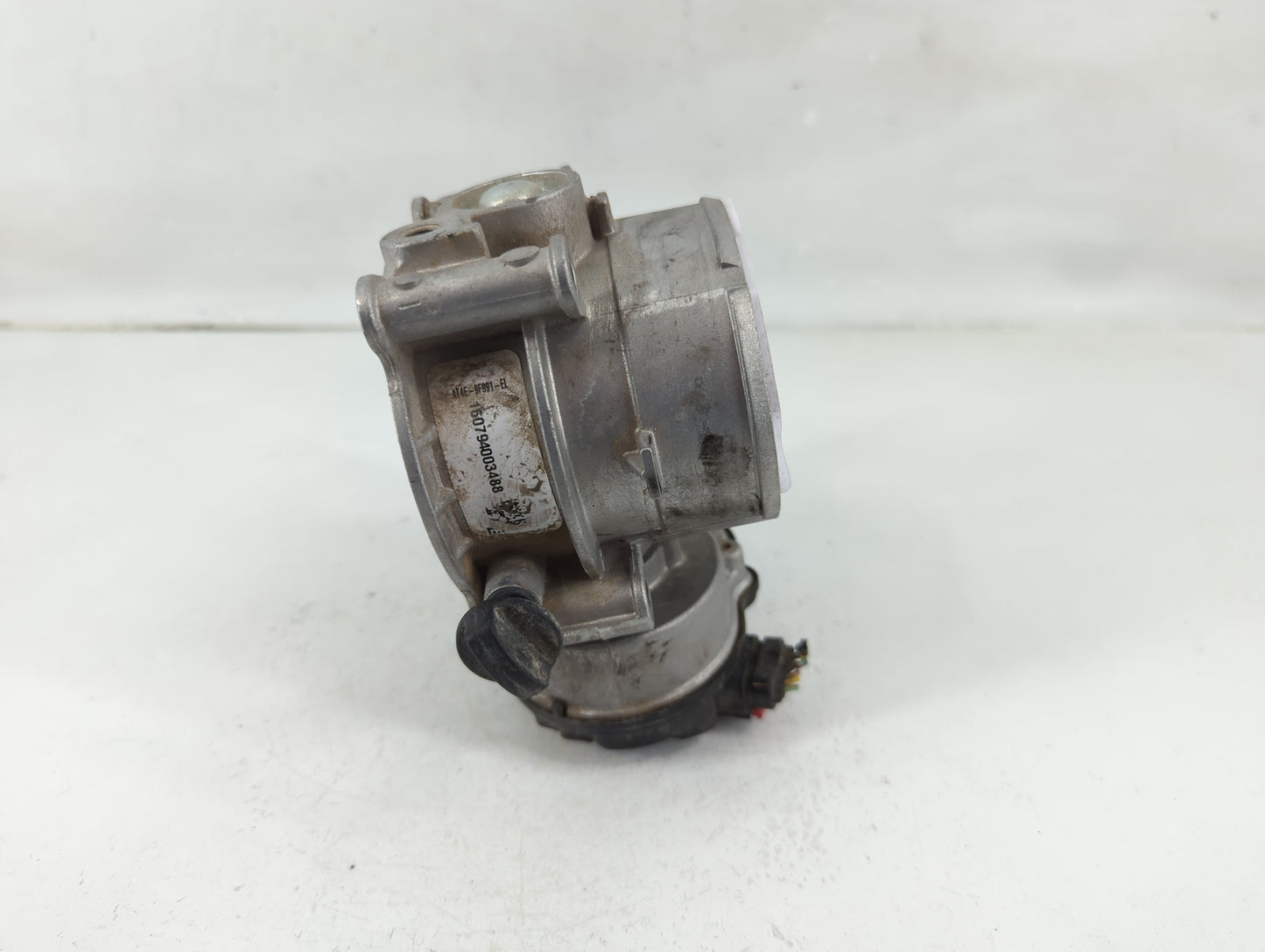 2011-2019 Ford Explorer Throttle Body P/N:4C1602B-0121 Fits Fits 2011 2012 2013 2014 2015 2016 2017 2018 2019 OEM Used Auto 