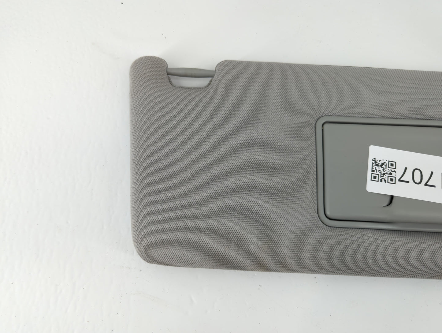 2016 Ford Explorer Sun Visor Shade Replacement Driver Left Mirror Fits OEM Used Auto Parts - Oemusedautoparts1.com