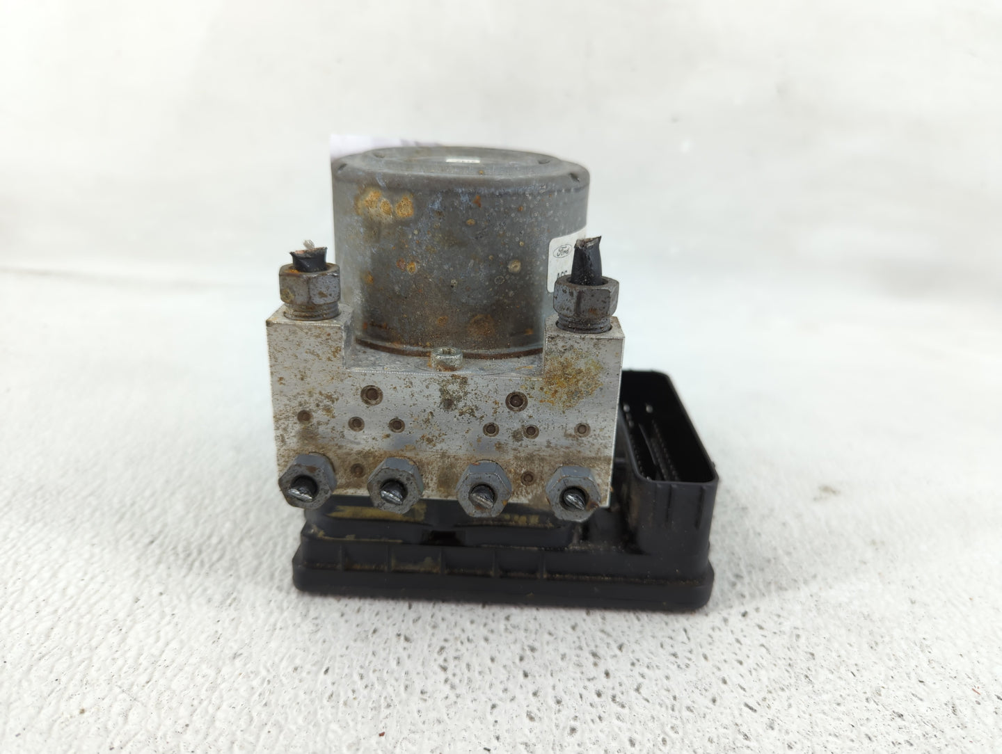 2016 Ford Explorer ABS Pump Control Module Replacement P/N:FB53-2C405-AF Fits OEM Used Auto Parts - Oemusedautoparts1.com