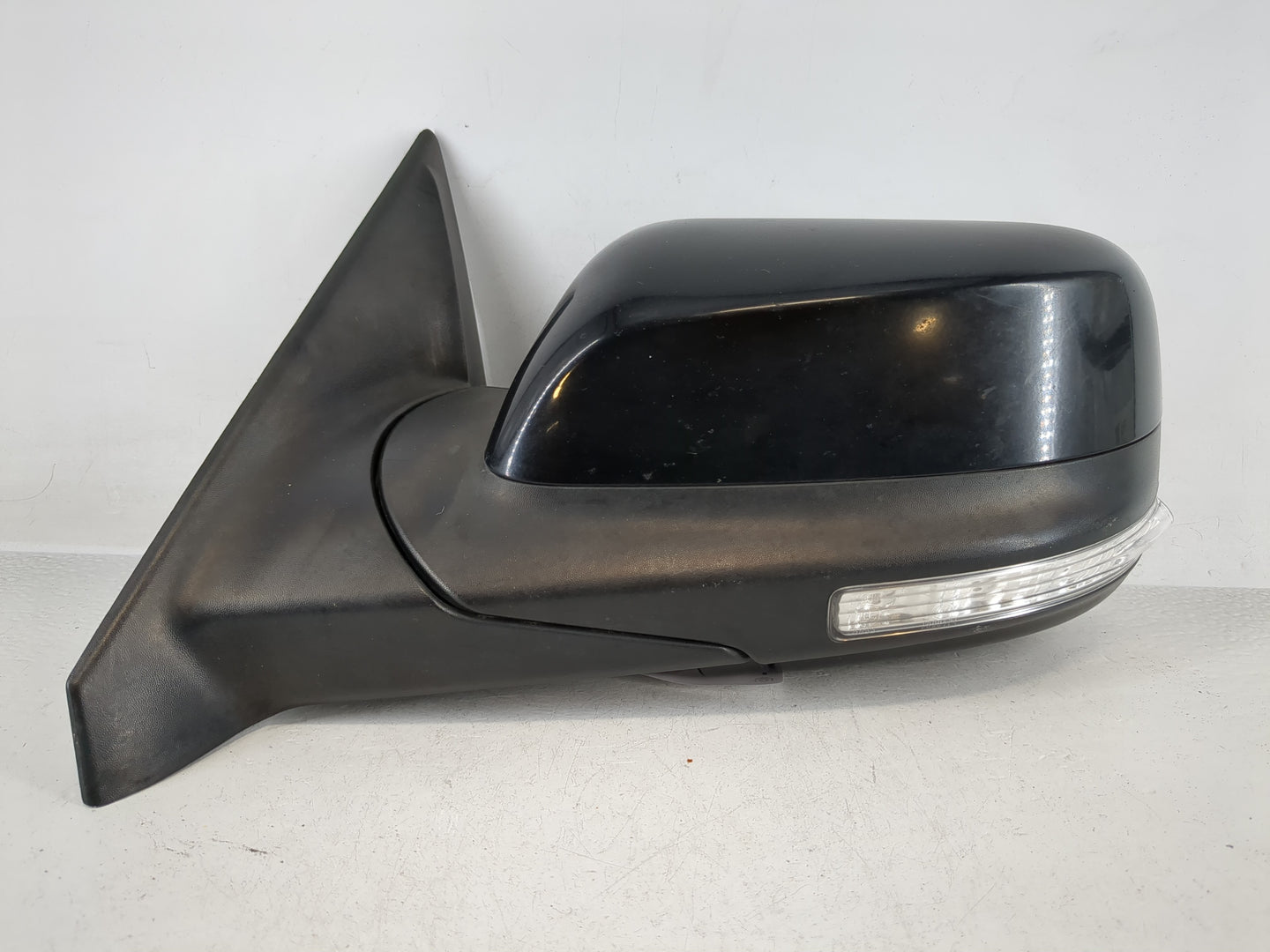 2016 Ford Explorer Driver Side View Mirror - Left Door Mirror OEM Used - Oemusedautoparts1.com
