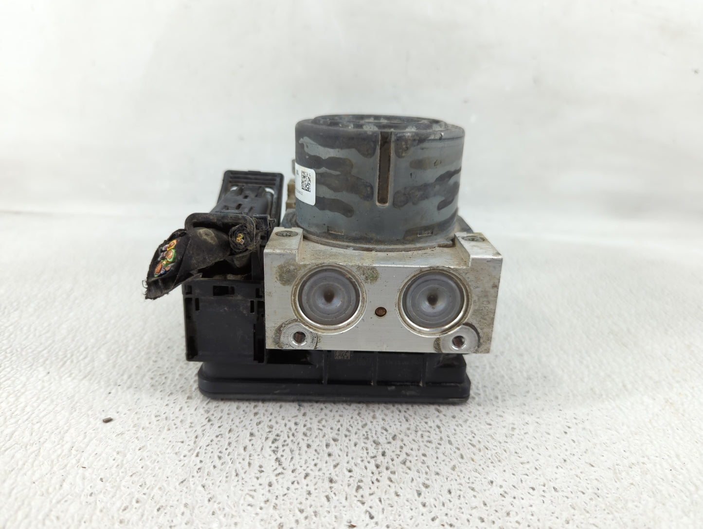 2016 Ford Explorer ABS Pump Control Module Replacement P/N:FB53-2C405-AE Fits OEM Used Auto Parts - Oemusedautoparts1.com