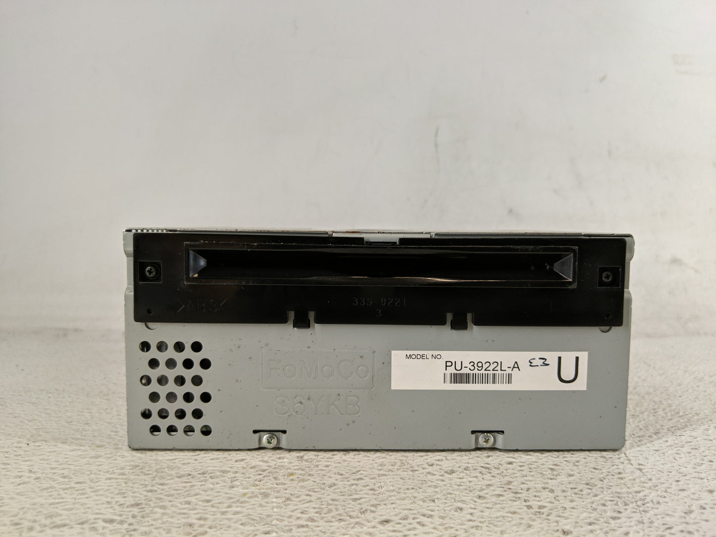 2016-2017 Ford Explorer Radio AM FM Cd Player Receiver Replacement P/N:GB5T-19C107-BF Fits Fits 2016 2017 OEM Used Auto Part