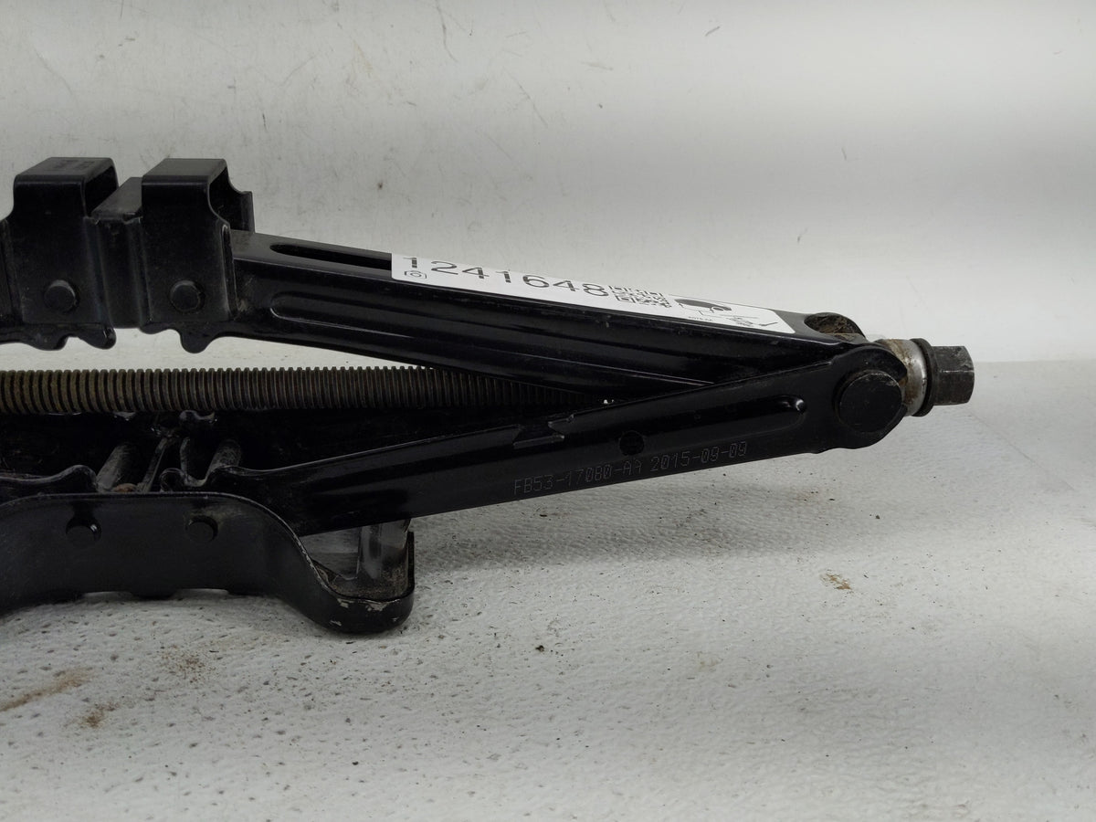 2016 Ford Explorer Spare Scissor Car Jack - Oemusedautoparts1.com