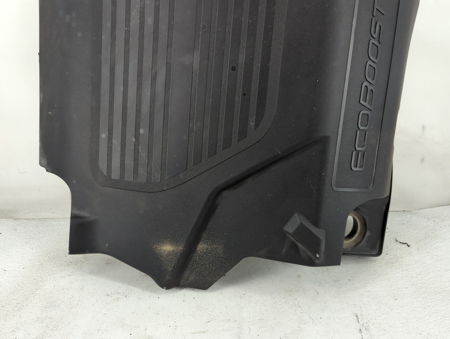 2016 Ford Explorer Engine Cover - Oemusedautoparts1.com