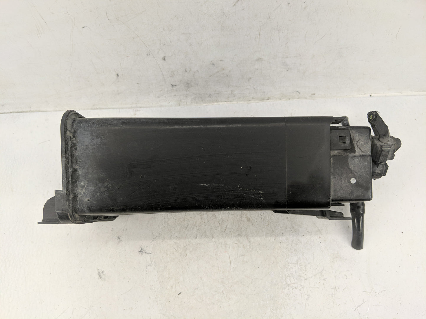 2016 Ford Explorer Fuel Vapor Charcoal Canister - Oemusedautoparts1.com