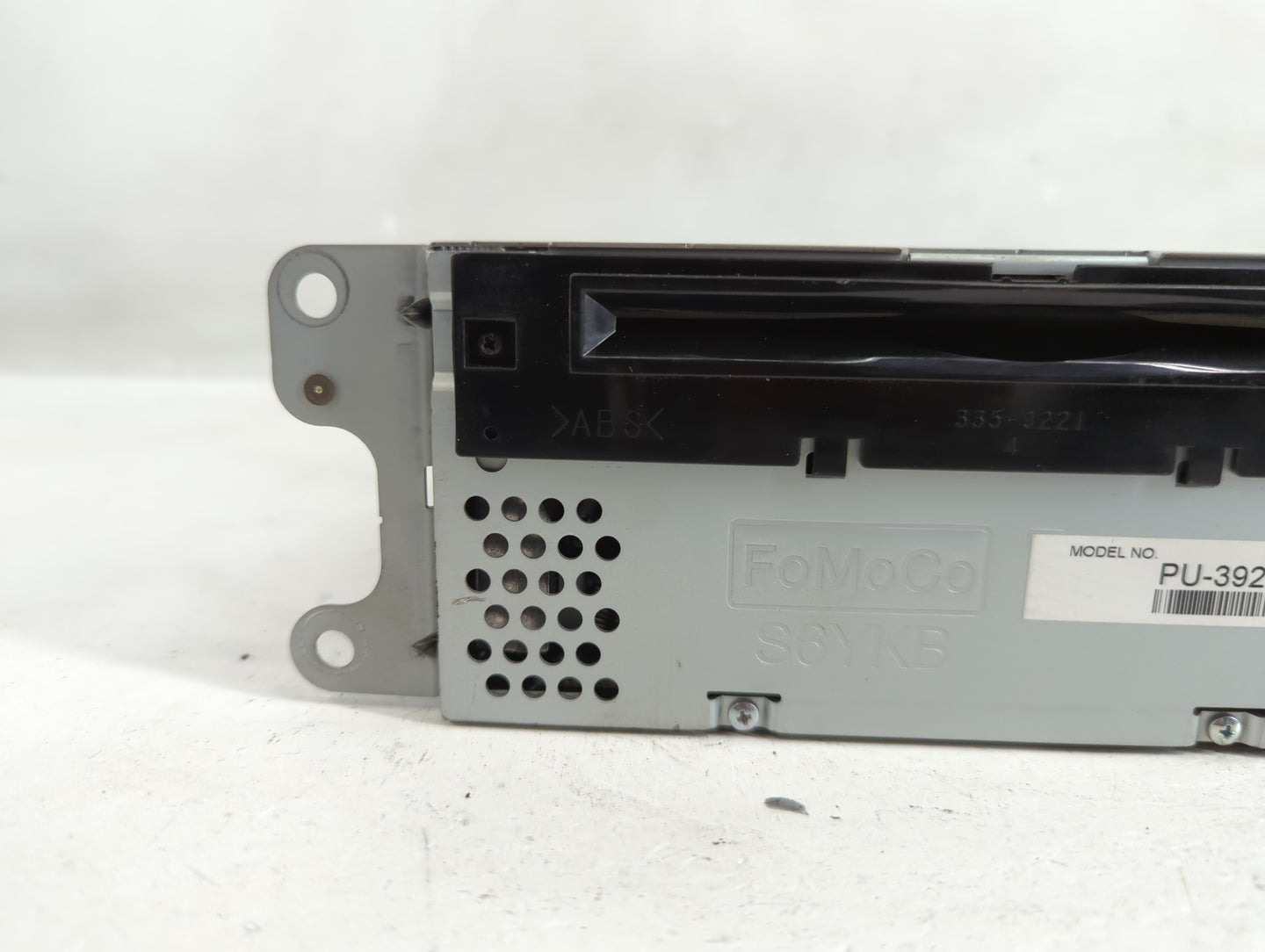 2016-2017 Ford Explorer Radio AM FM Cd Player Receiver Replacement P/N:S6YKB Fits Fits 2016 2017 OEM Used Auto Parts - Oemus