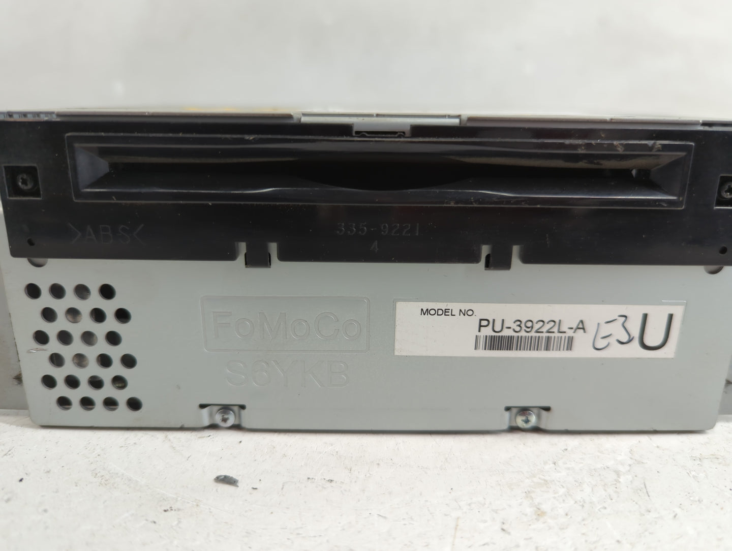 2016-2017 Ford Explorer Radio AM FM Cd Player Receiver Replacement P/N:S6YKB Fits Fits 2016 2017 OEM Used Auto Parts - Oemus