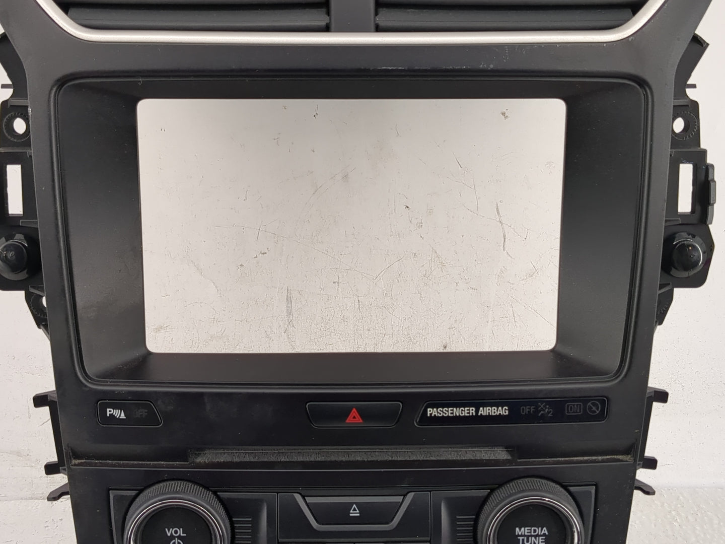 2016-2017 Ford Explorer Radio Control Panel - Oemusedautoparts1.com