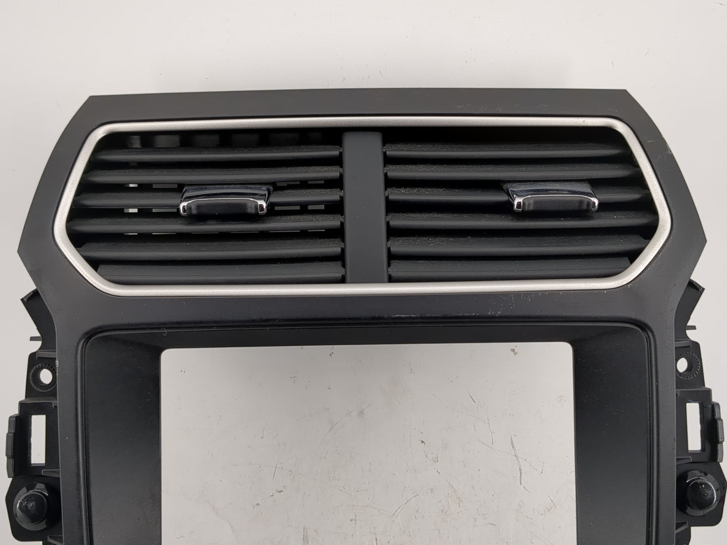2016-2017 Ford Explorer Radio Control Panel - Oemusedautoparts1.com