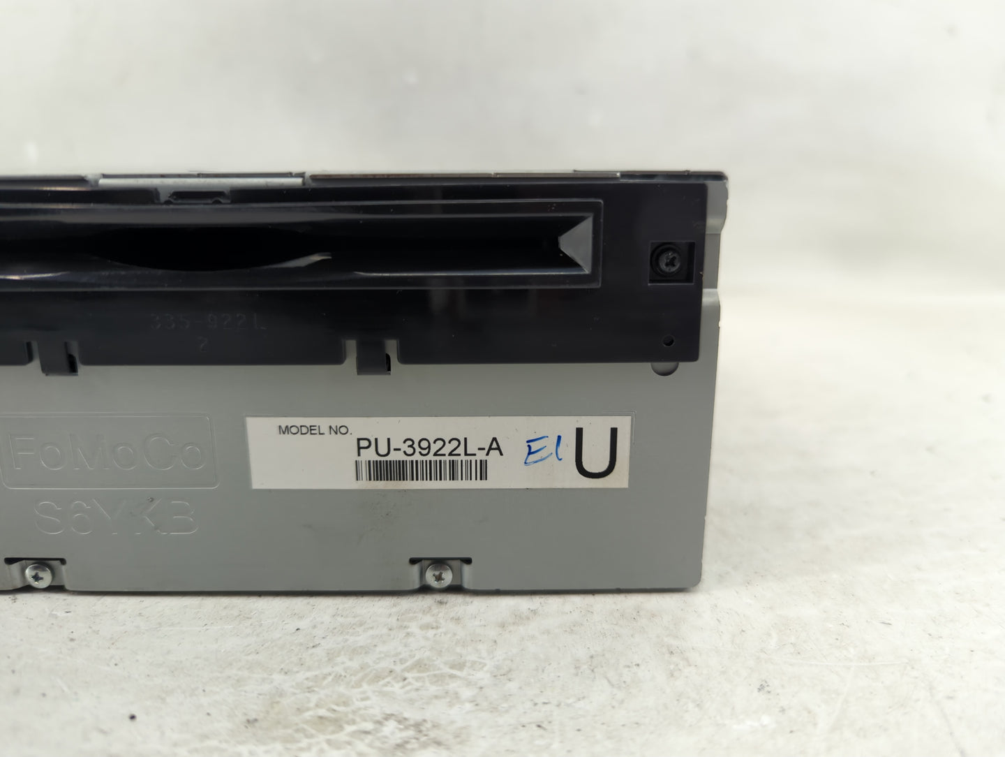 2016-2017 Ford Explorer Radio AM FM Cd Player Receiver Replacement P/N:GB5T-19C107-BF Fits Fits 2016 2017 OEM Used Auto Part