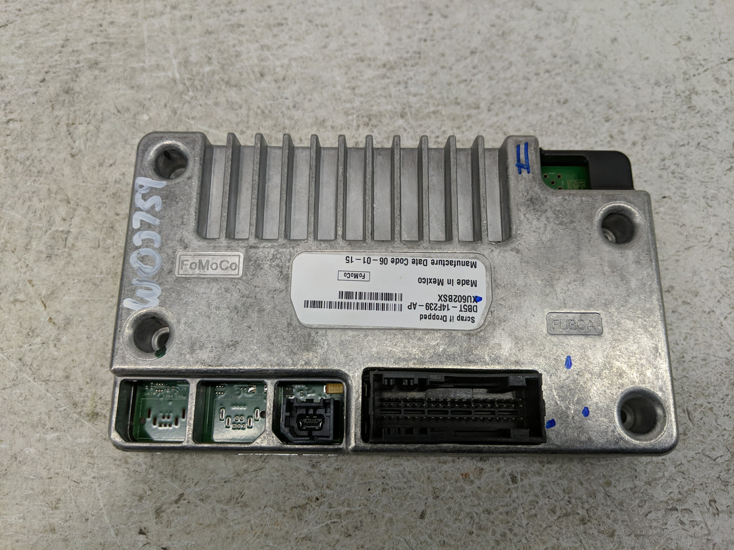 2016 Ford Explorer PCM Engine Control Computer ECU ECM PCU OEM P/N:DB5T-14FZC9-AP Fits Fits 2015 2017 OEM Used Auto Parts - 