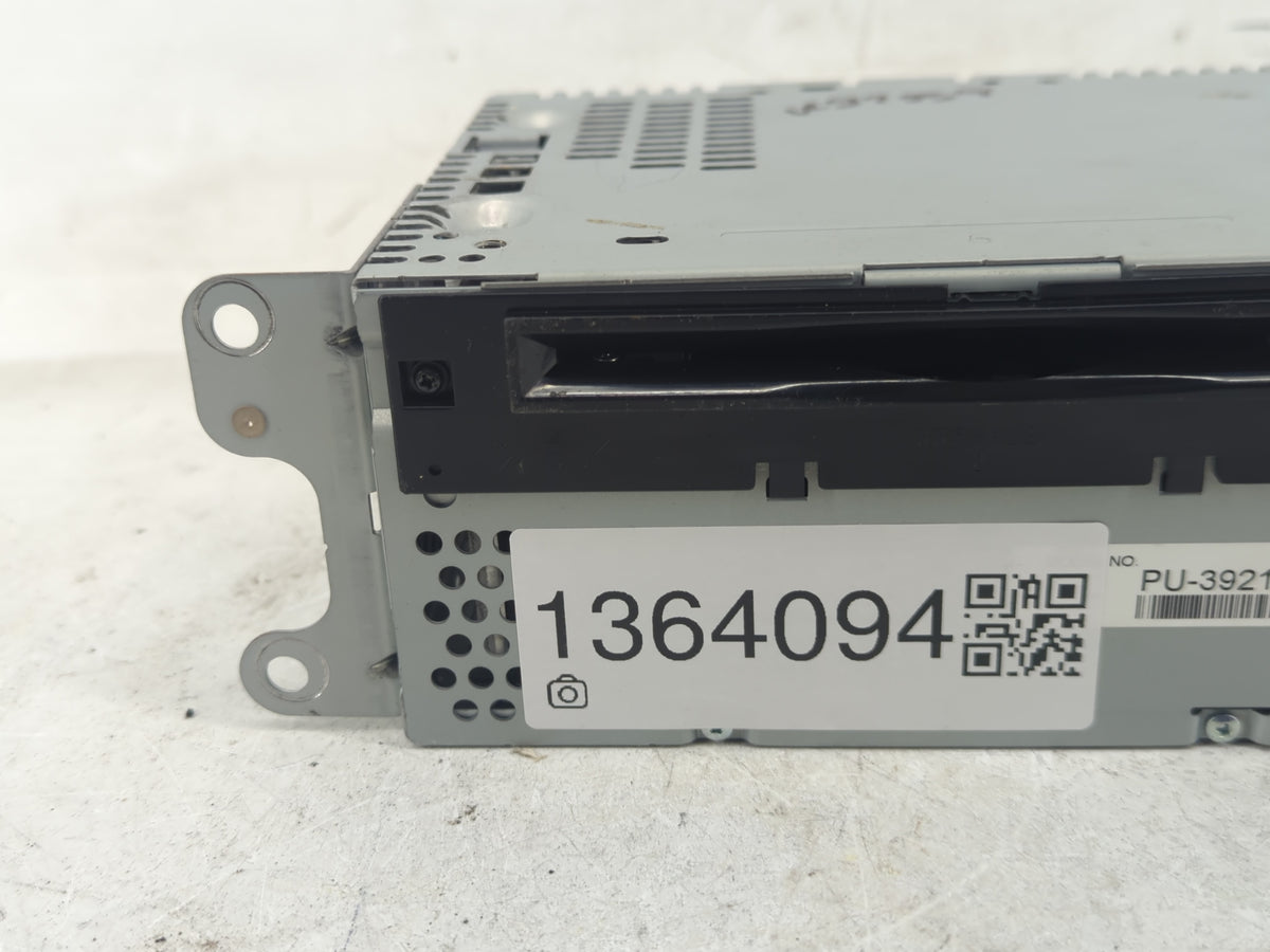 2016-2017 Ford Explorer Radio AM FM Cd Player Receiver Replacement P/N:GB5T-19C107-AF Fits 2016 2017 OEM Used Auto Parts - O