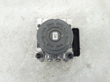 2016 Ford Explorer ABS Pump Control Module Replacement P/N:FB53-2C405-AF Fits OEM Used Auto Parts