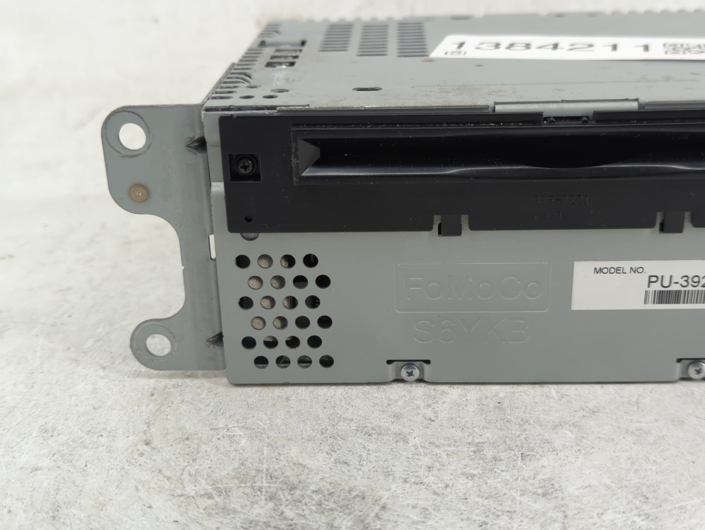 2016-2017 Ford Explorer Radio AM FM Cd Player Receiver Replacement P/N:GB5T-19C107-BF Fits Fits 2016 2017 OEM Used Auto Part