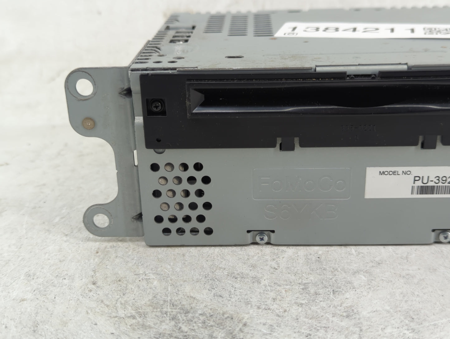 2016-2017 Ford Explorer Radio AM FM Cd Player Receiver Replacement P/N:GB5T-19C107-BF Fits Fits 2016 2017 OEM Used Auto Part