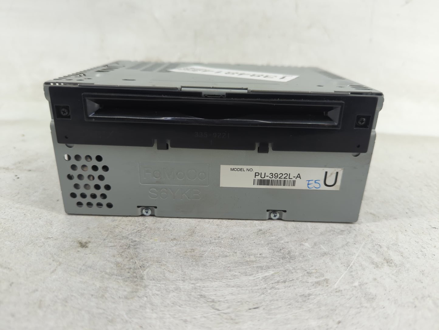 2016-2017 Ford Explorer Radio AM FM Cd Player Receiver Replacement P/N:GB5T-19C107-BF Fits Fits 2016 2017 OEM Used Auto Part