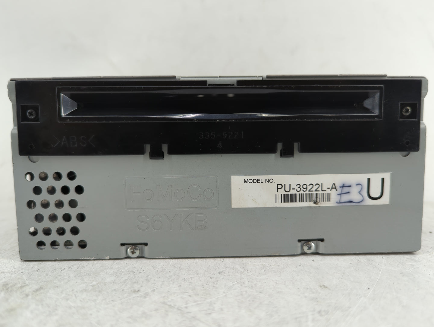 2016-2017 Ford Explorer Radio AM FM Cd Player Receiver Replacement P/N:GB5T-19C107-BF Fits Fits 2016 2017 OEM Used Auto Part
