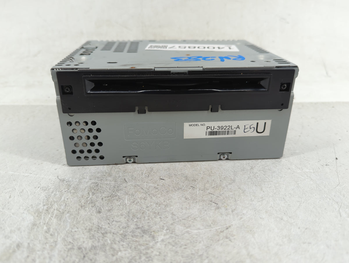 2016-2017 Ford Explorer Radio AM FM Cd Player Receiver Replacement P/N:GB5T-19C107-BF Fits 2016 2017 OEM Used Auto Parts - O
