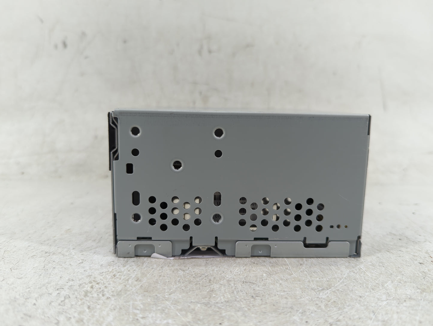 2016 Ford Explorer Radio AM FM Cd Player Receiver Replacement P/N:GB5T-19C107-CF Fits OEM Used Auto Parts - Oemusedautoparts