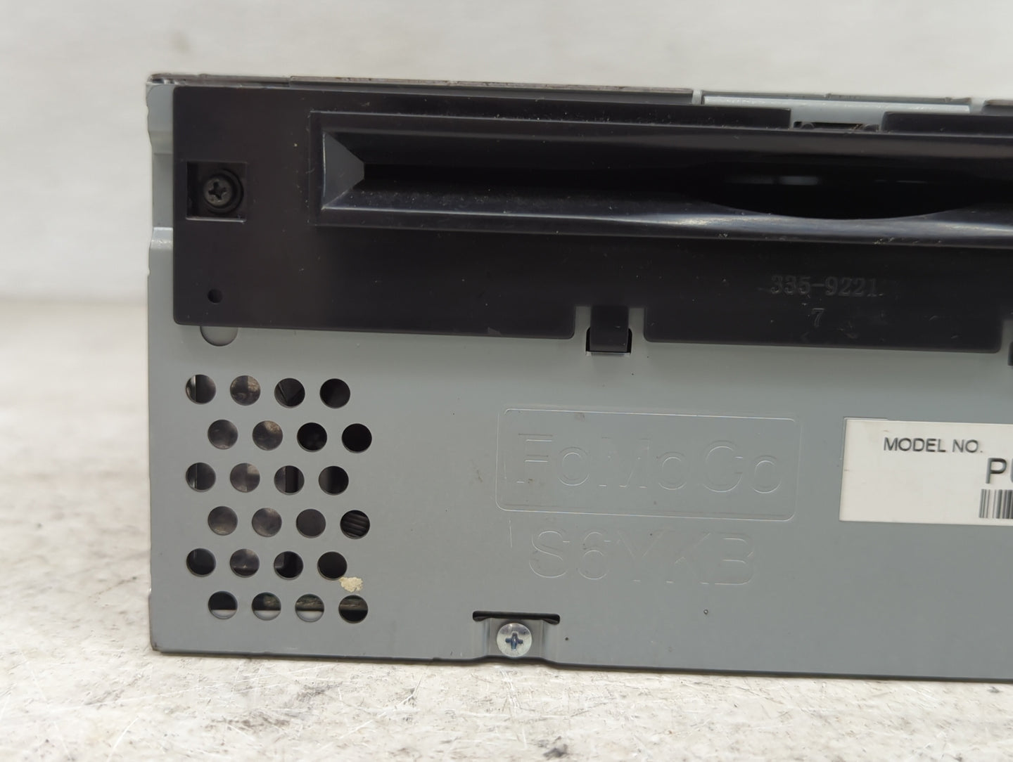 2016 Ford Explorer Radio AM FM Cd Player Receiver Replacement P/N:GB5T-19C107-BG Fits OEM Used Auto Parts - Oemusedautoparts