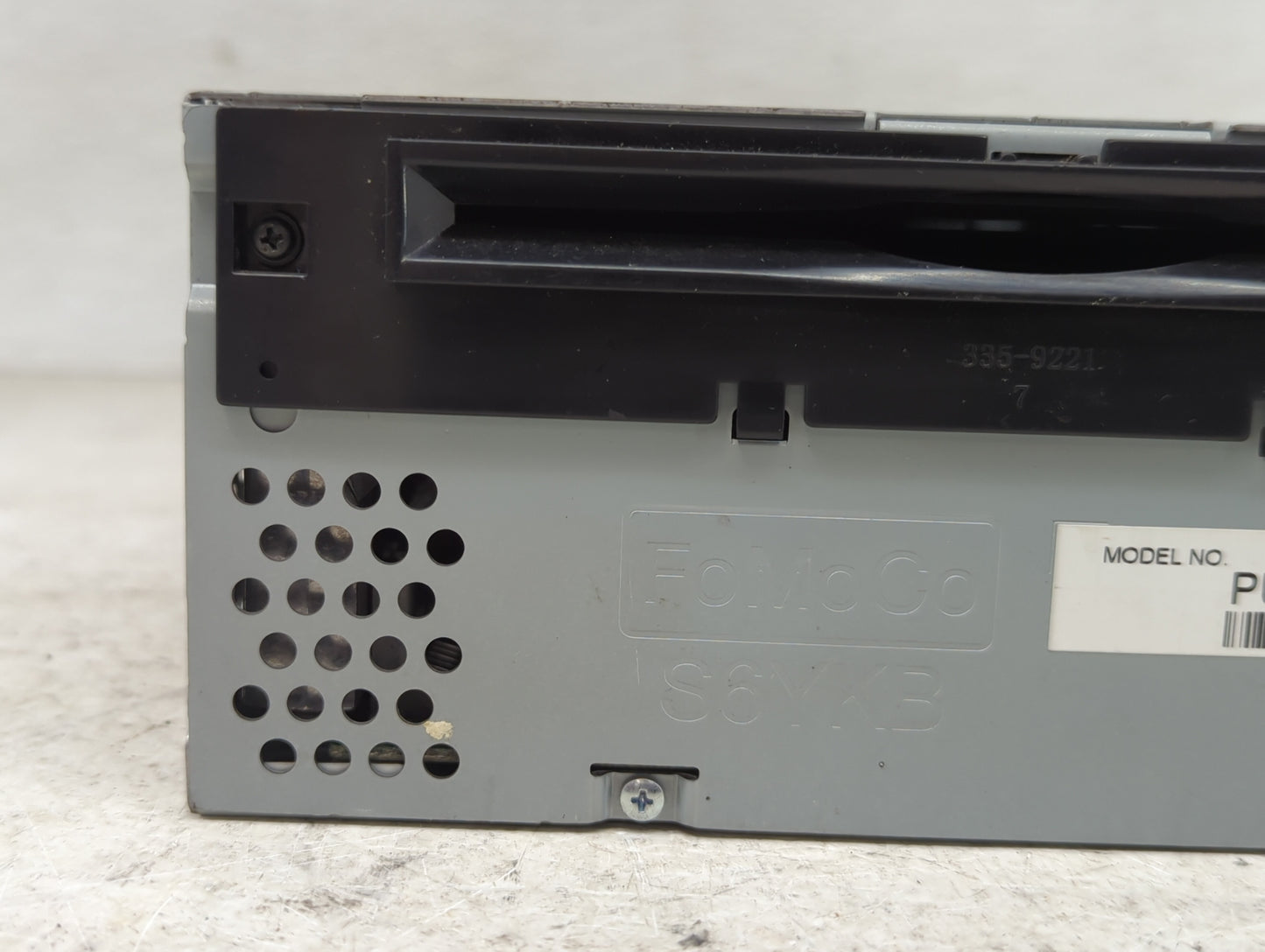 2016 Ford Explorer Radio AM FM Cd Player Receiver Replacement P/N:GB5T-19C107-BG Fits OEM Used Auto Parts - Oemusedautoparts
