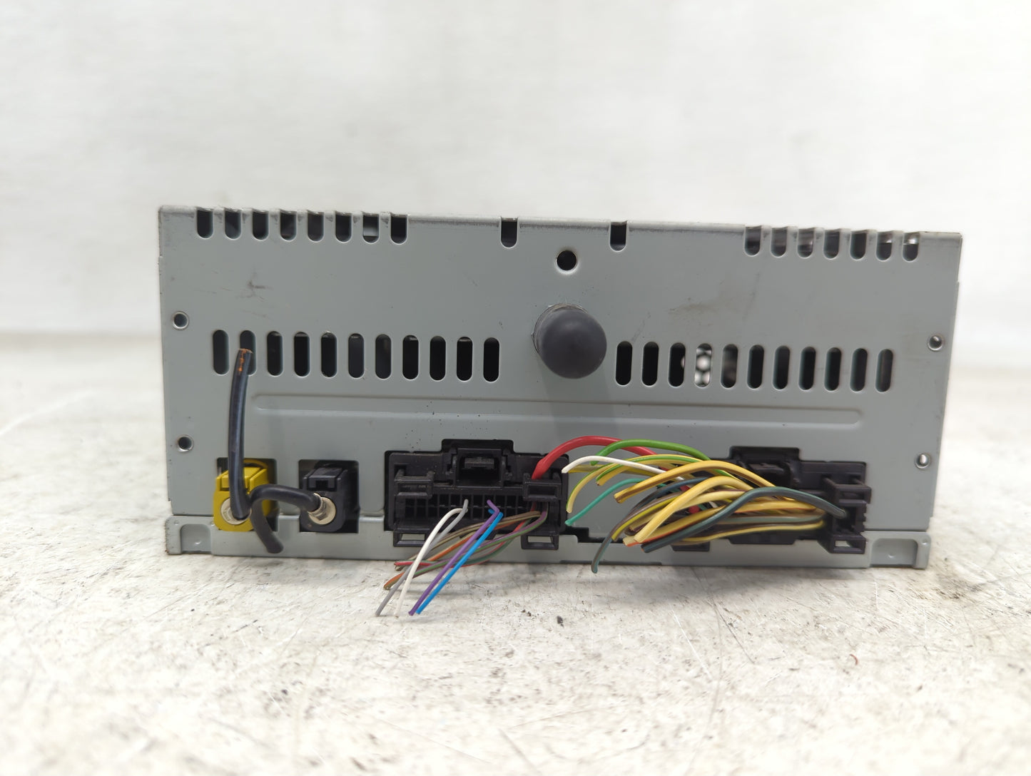 2016 Ford Explorer Radio AM FM Cd Player Receiver Replacement P/N:GB5T-19C107-BG Fits OEM Used Auto Parts - Oemusedautoparts