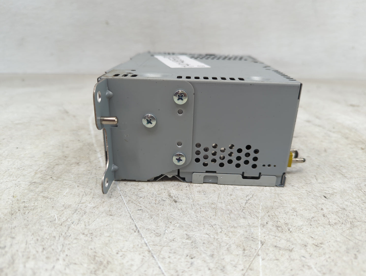 2016 Ford Explorer Radio AM FM Cd Player Receiver Replacement P/N:GB5T-19C107-CF Fits OEM Used Auto Parts - Oemusedautoparts