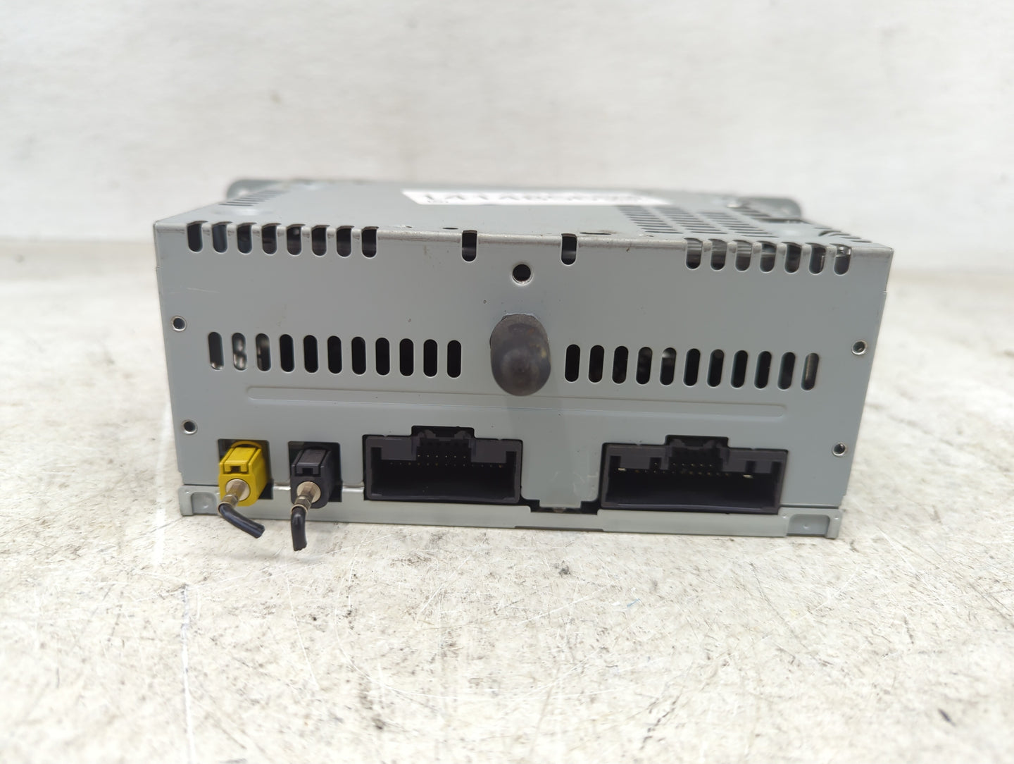 2016 Ford Explorer Radio AM FM Cd Player Receiver Replacement P/N:GB5T-19C107-CF Fits OEM Used Auto Parts - Oemusedautoparts