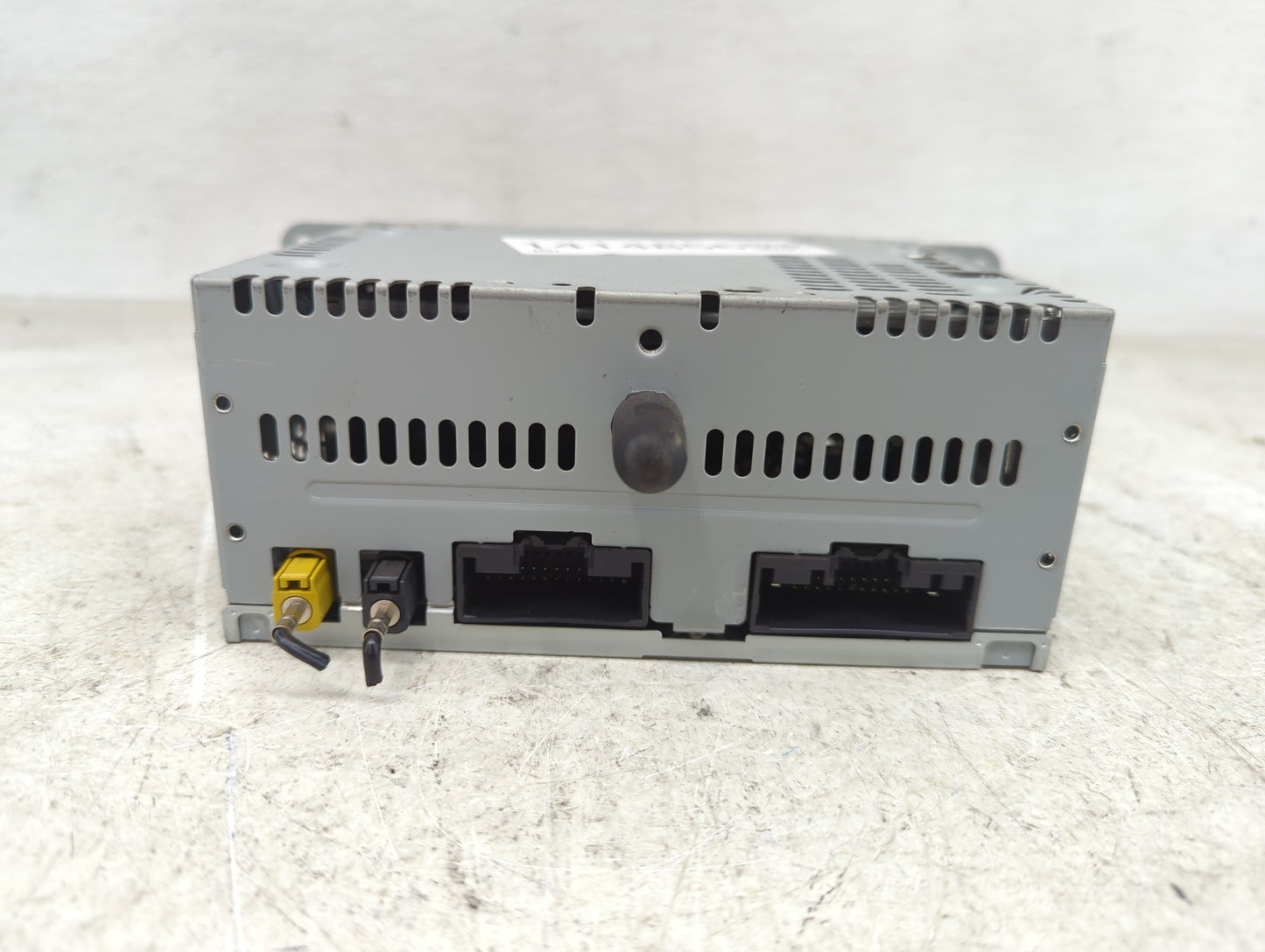 2016 Ford Explorer Radio AM FM Cd Player Receiver Replacement P/N:GB5T-19C107-CF Fits OEM Used Auto Parts - Oemusedautoparts