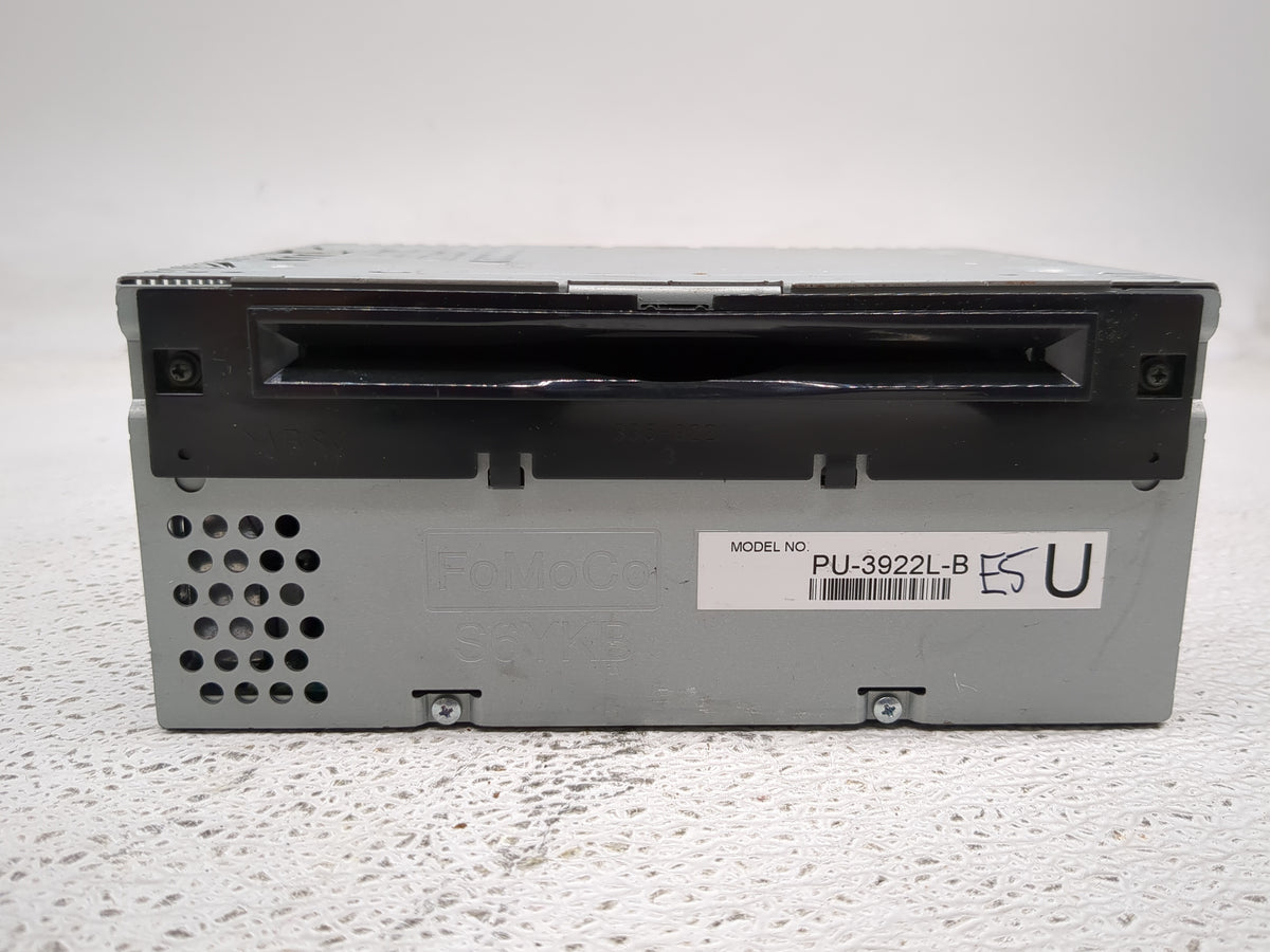 2016-2017 Ford Explorer Radio AM FM Cd Player Receiver Replacement P/N:GB5T-19C107-BG Fits 2016 2017 OEM Used Auto Parts - O