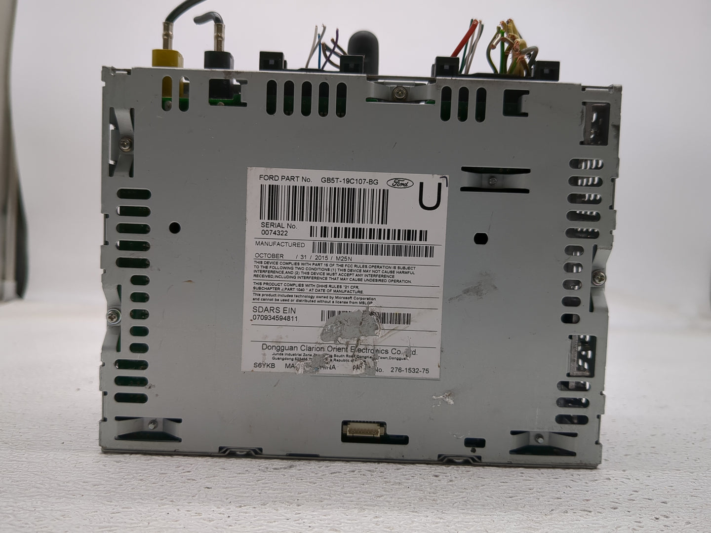 2016-2017 Ford Explorer Radio AM FM Cd Player Receiver Replacement P/N:GB5T-19C107-BG Fits Fits 2016 2017 OEM Used Auto Part