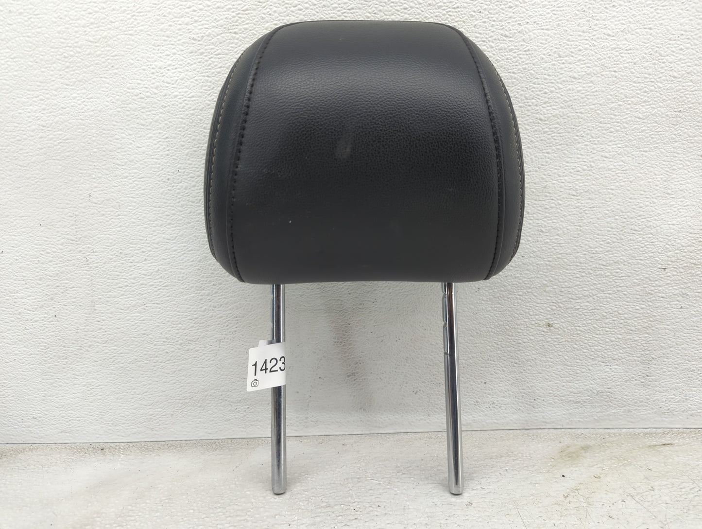 2016 Ford Explorer Headrest Head Rest Front Driver Passenger Seat Fits OEM Used Auto Parts - Oemusedautoparts1.com