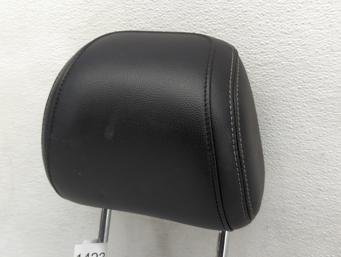 2016 Ford Explorer Headrest Head Rest Front Driver Passenger Seat Fits OEM Used Auto Parts - Oemusedautoparts1.com