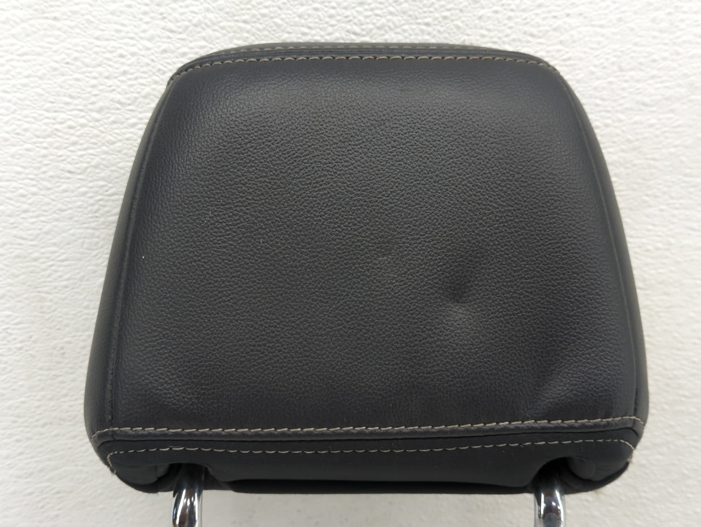 2016 Ford Explorer Headrest Head Rest Front Driver Passenger Seat Fits OEM Used Auto Parts - Oemusedautoparts1.com
