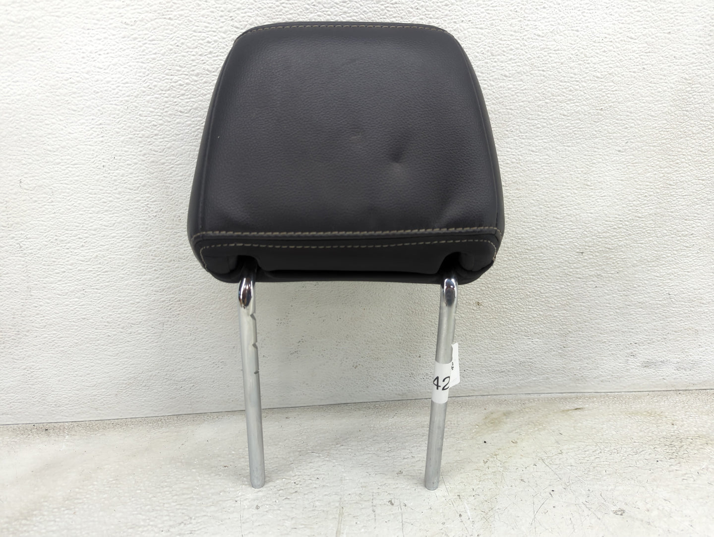 2016 Ford Explorer Headrest Head Rest Front Driver Passenger Seat Fits OEM Used Auto Parts - Oemusedautoparts1.com