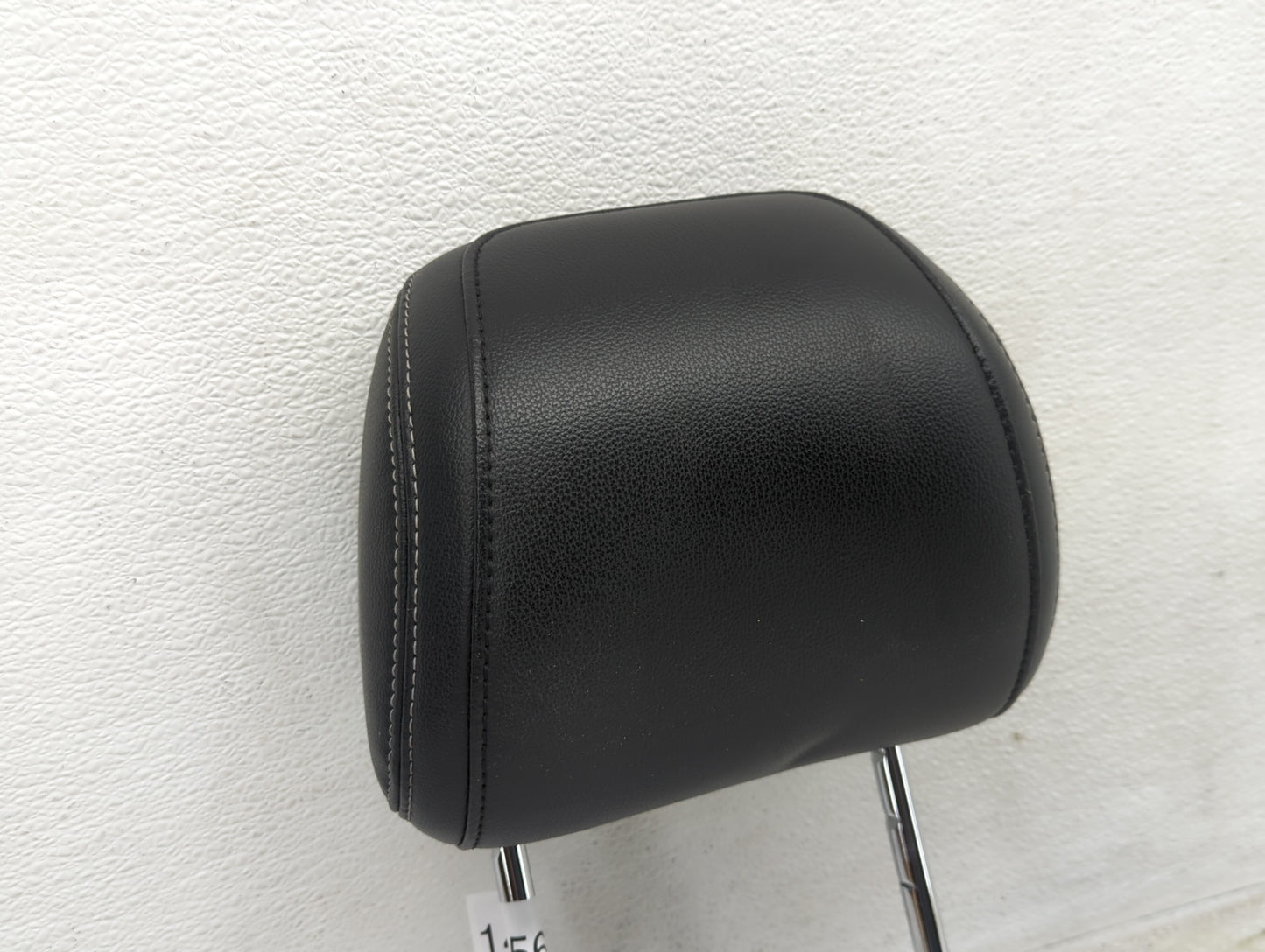 2016-2017 Ford Explorer Headrest Head Rest Front Driver Passenger Seat Fits Fits 2016 2017 OEM Used Auto Parts - Oemusedauto